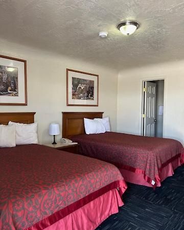 Gallup Travelodge Экстерьер фото